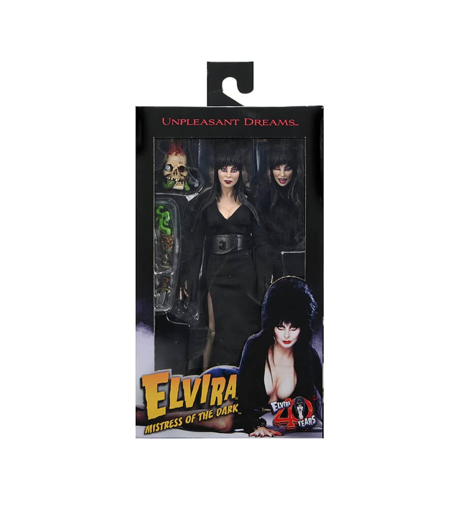 Elvira, Mistress of the Dark 8