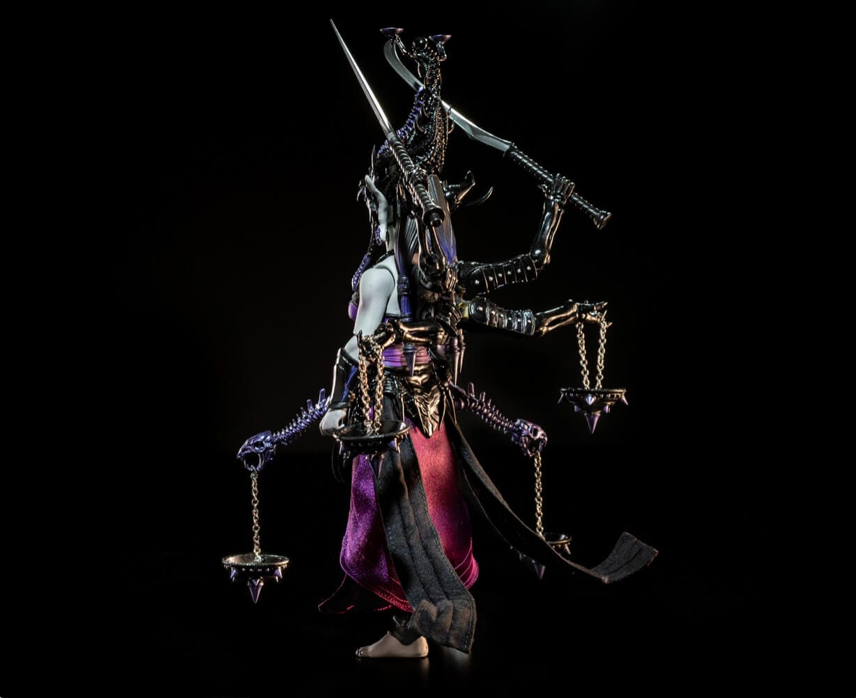 Mythic Legions ミシックレギオンズ Illythia Mythic Legions: Illythia - Illythia (Deluxe) Action Figure