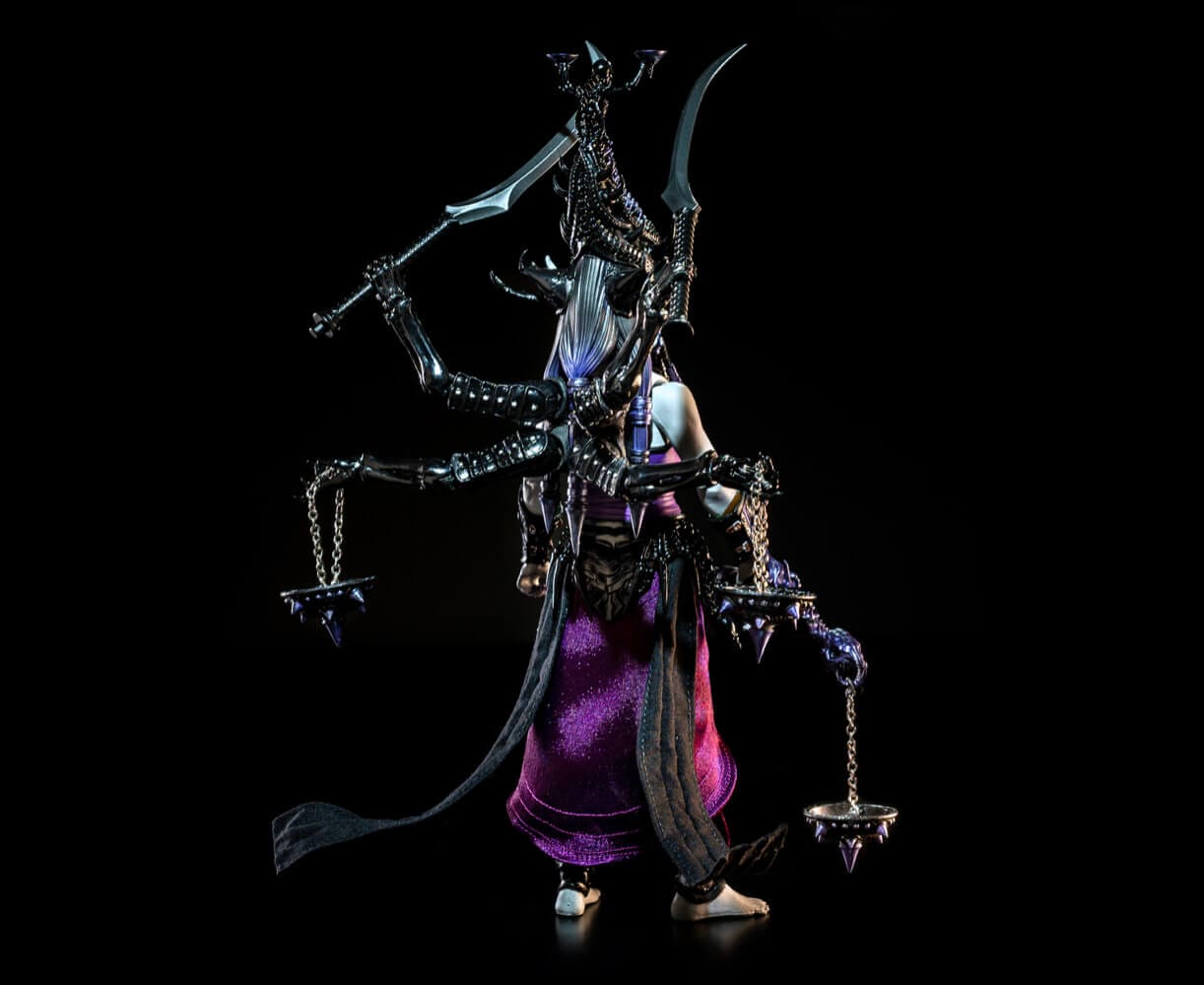 Mythic Legions: Illythia - Illythia (Deluxe) Action Figure