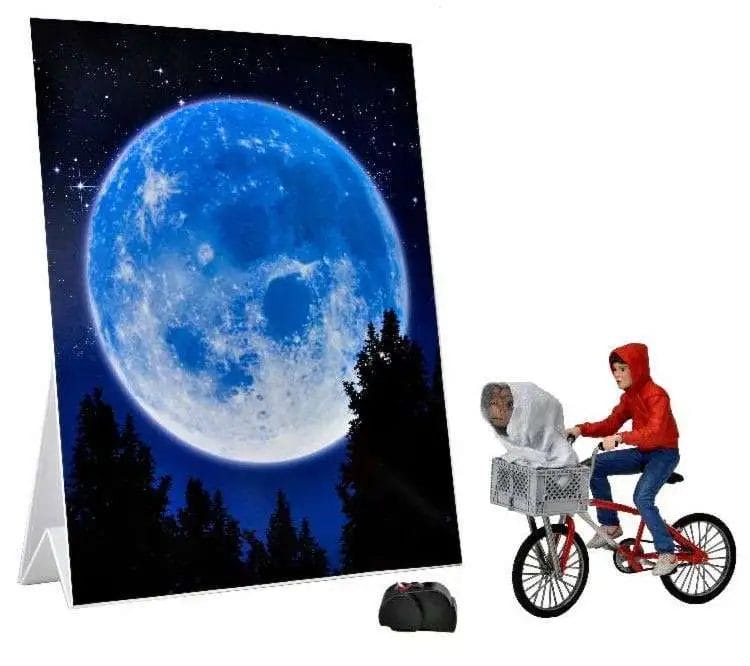 E.T. 40th Anniversary E.T. & Elliot with Bicycle Figure by Neca - Image 6