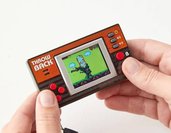Throwback Pocket Video Console - Image 3