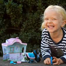 Breyer Li'l Beauties Grooming Salon - Image 3