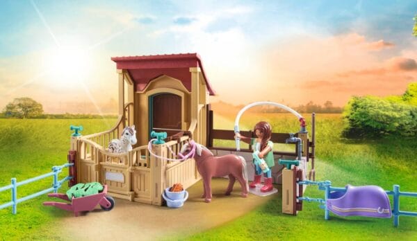 Playmobil Riding Stable 71494 - Image 5