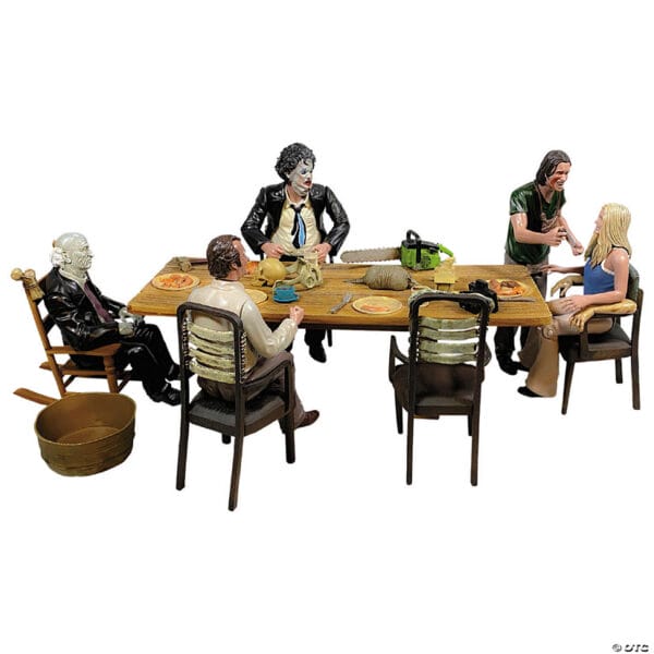 Trick or Treat Studios: The Texas Chainsaw Massacre Family Dinner Playset - Image 2