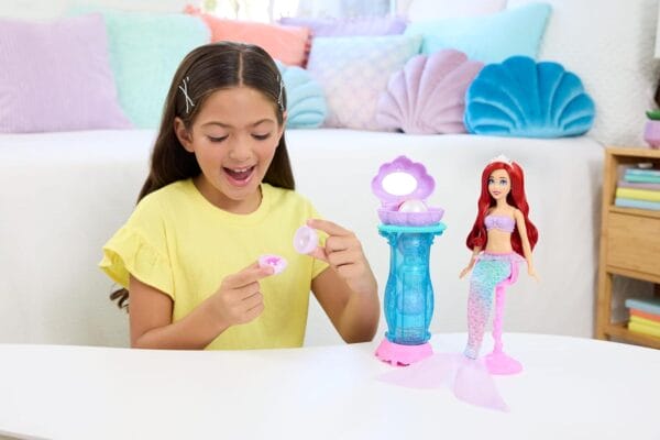 Disney Princess- Vanity Pop Ariel Doll - Image 4