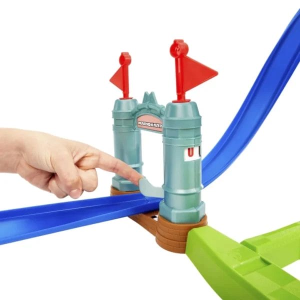 Hot Wheels: Mario Kart- Circuit Slam Track Set - Image 3