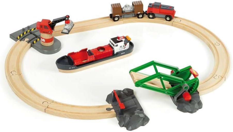 Brio World: Cargo Harbour Set - Image 8